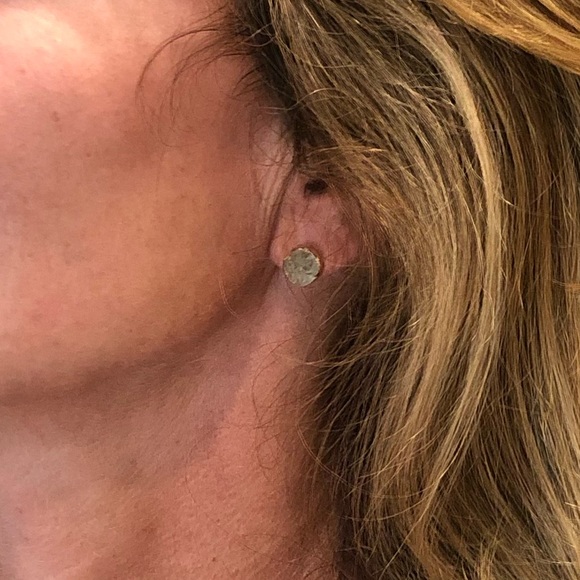 JMARIE Smoky quartz studs - Picture 9 of 10